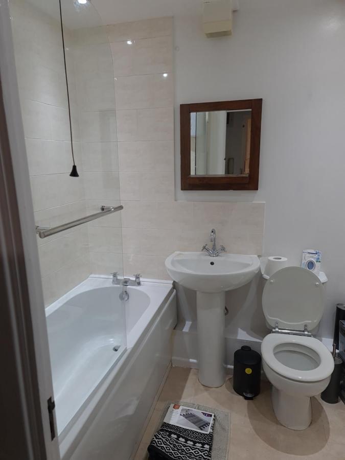 Modern 1 Bed Ground Floor Apartment Dartford Eksteriør bilde