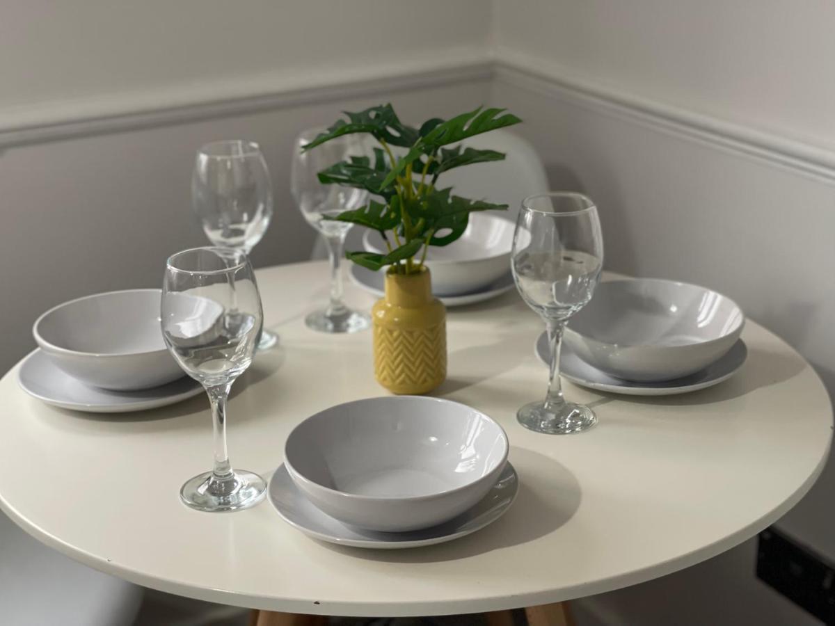 Modern 1 Bed Ground Floor Apartment Dartford Eksteriør bilde
